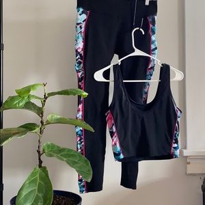 Black Fabletics Leggings w/ Geometric/Floral Sides
